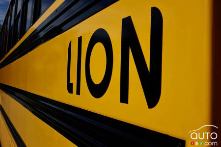 Lion Electric bus, facade